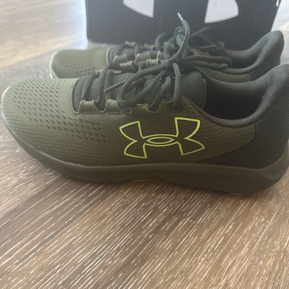 Under Armour Athletic Shoes